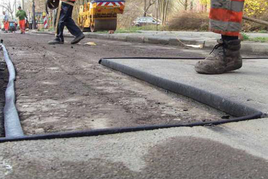 Bandă bituminoasă pentru rosturi